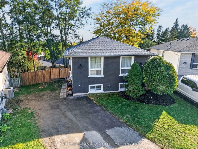 1321 Tudor Crescent, Peterborough