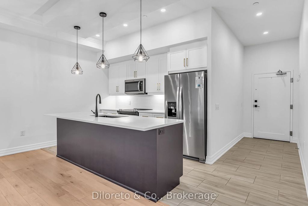 1880 Gordon Street 214, Guelph