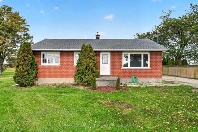 320 Mud Street, Grimsby