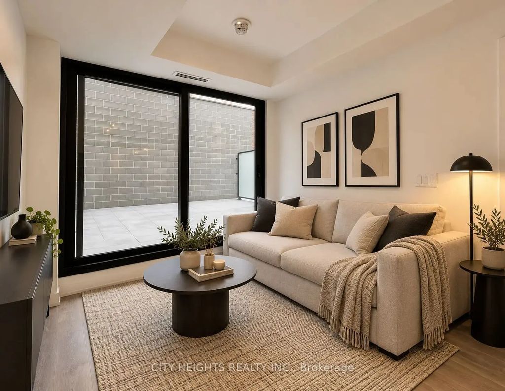 1 Jarvis Street 334, Hamilton