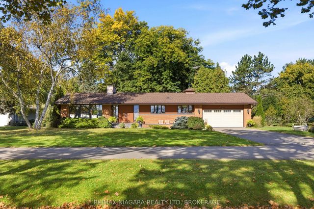 9985 Niagara River Parkway, Niagara Falls