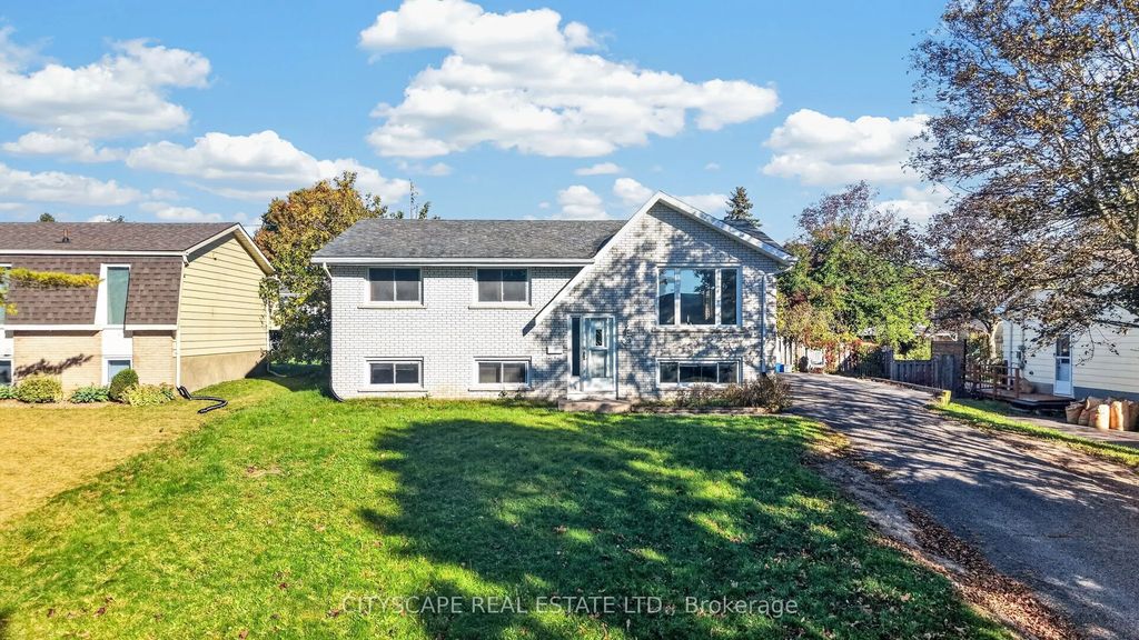 39 Huff Avenue, Loyalist