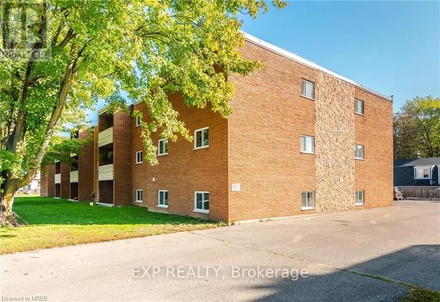 529 Elm Street 23, Port Colborne