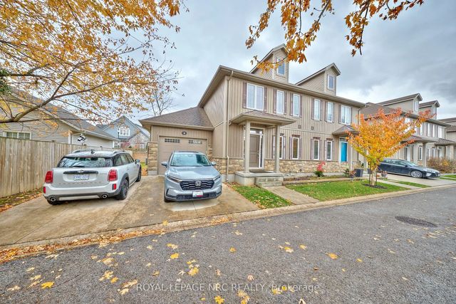 608 Simcoe Street 5, Niagara-on-the-Lake
