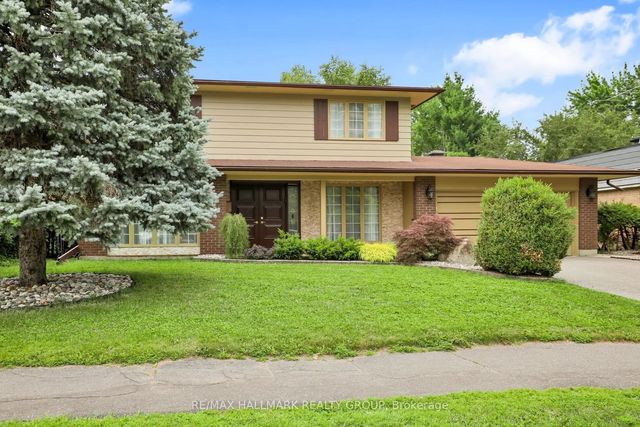 1712 Playfair Drive, Alta Vista and Area