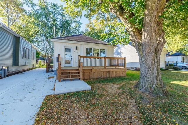 245 Bowen Road, Fort Erie