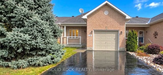 16 Moe Robillard Street, Arnprior