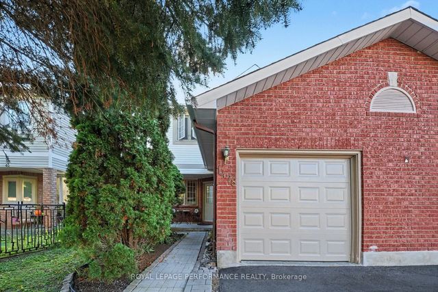 1478 Corsham Avenue, Orleans - Cumberland and Area