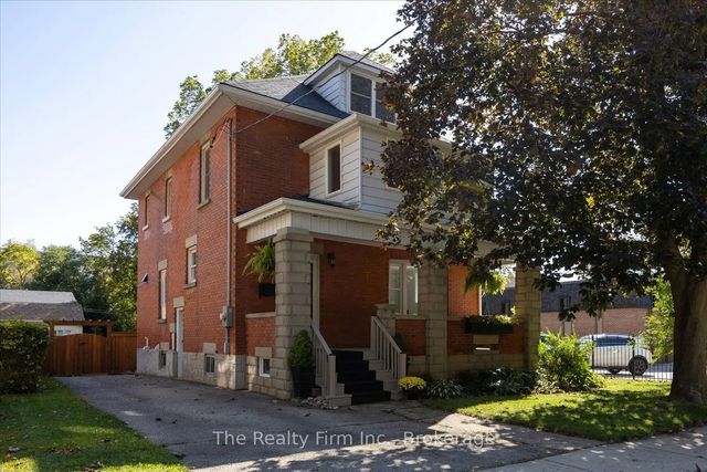 101 St Vincent Street N, Stratford
