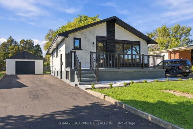 46 Bobolink Road Lower, Hamilton