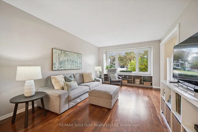 143 Hillbrook Crescent, Kitchener