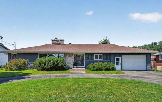 1215 Princess Street, Cornwall