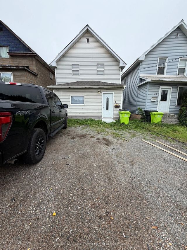 36 St Georges Avenue E, Sault Ste Marie
