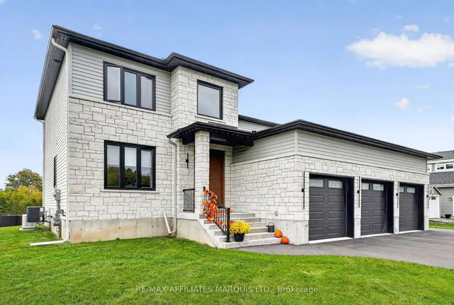 20314 Andrea Avenue, South Glengarry