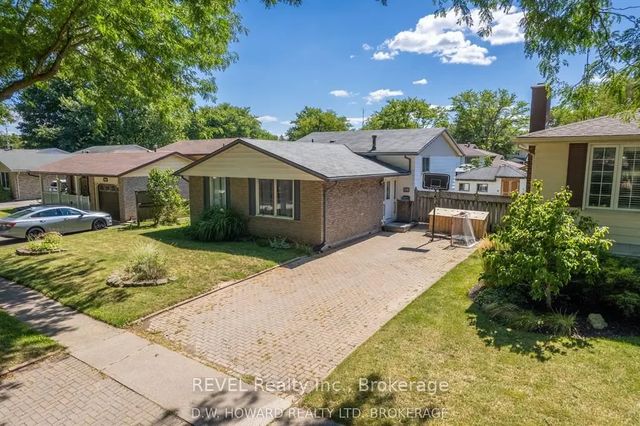 7116 Harriman Street, Niagara Falls