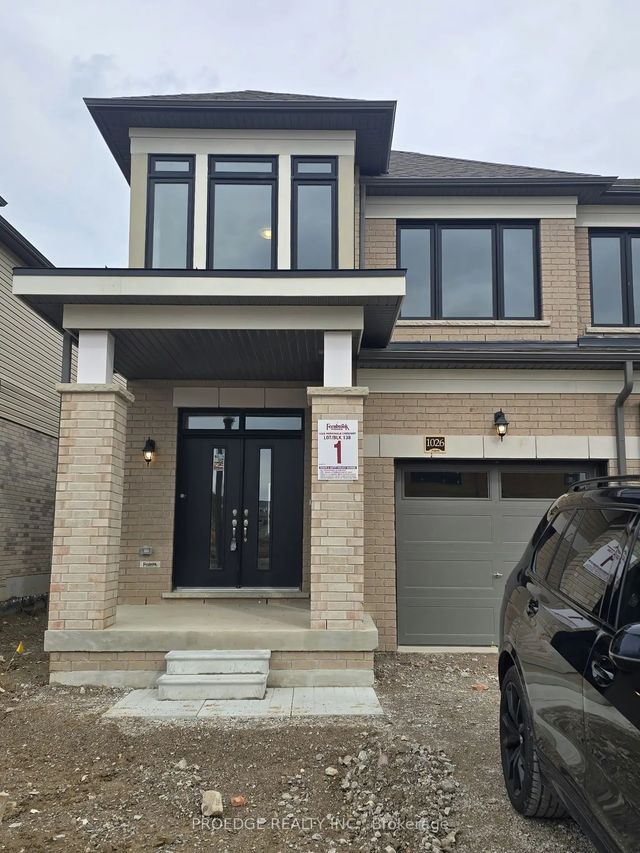 138 Periwinkle Crescent, Woodstock