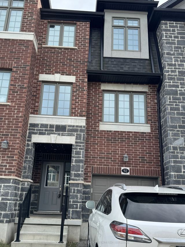 92 Monarch Woods Drive, Kitchener