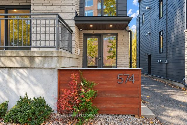 574 Byron Avenue, Carlingwood - Westboro and Area