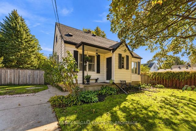4 Walker Avenue, St. Catharines