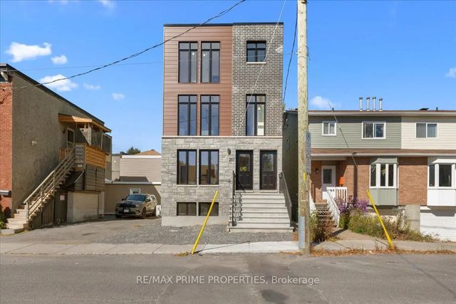 207 Carillon Street, Vanier and Kingsview Park