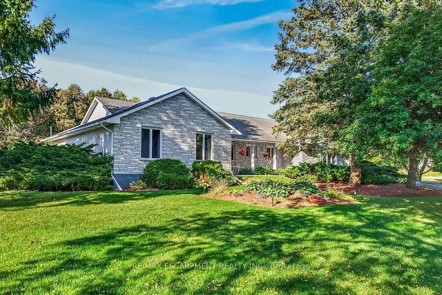 2 Karendale Crescent, Hamilton