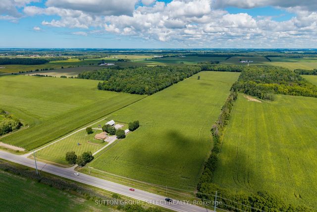 27840 Nairn Road, North Middlesex