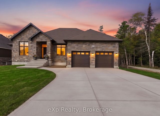 137 Acton Drive, Saugeen Shores