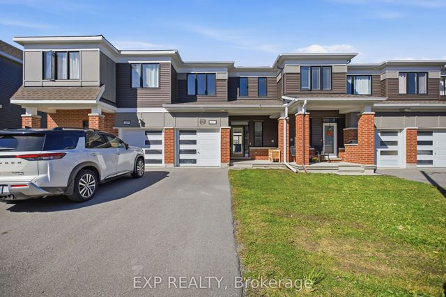 67 Caspian Row, Kanata