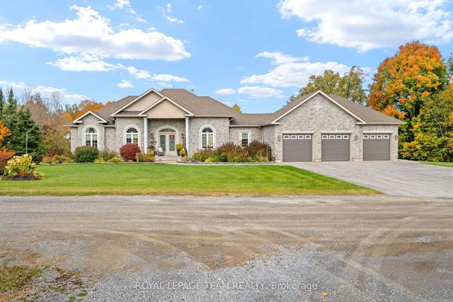 406 Mcintosh Way, Mississippi Mills
