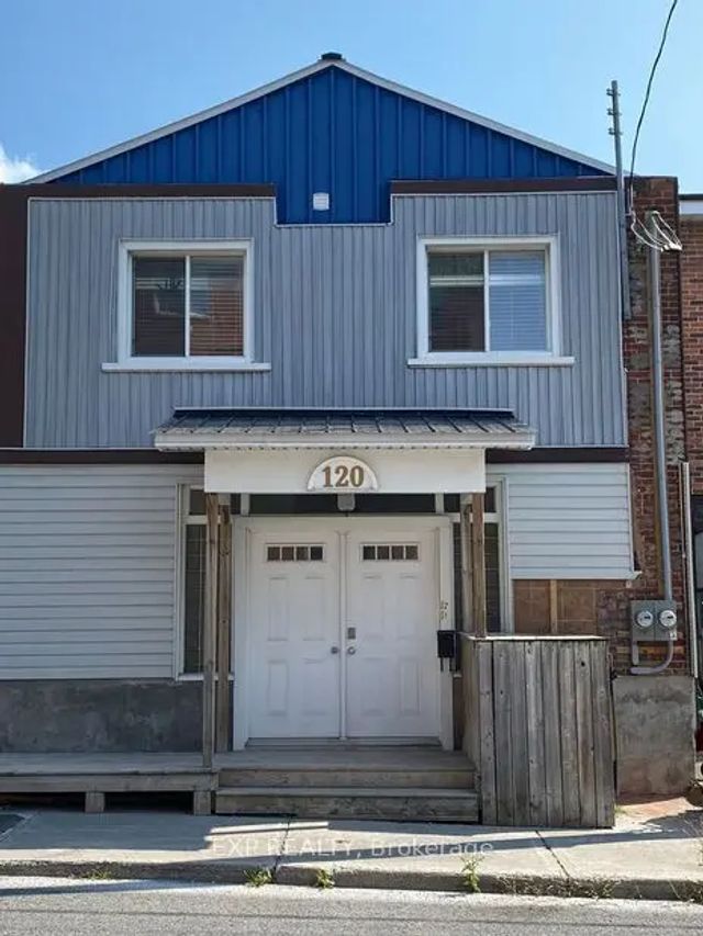 120 Eccles Street 1, West Centre Town