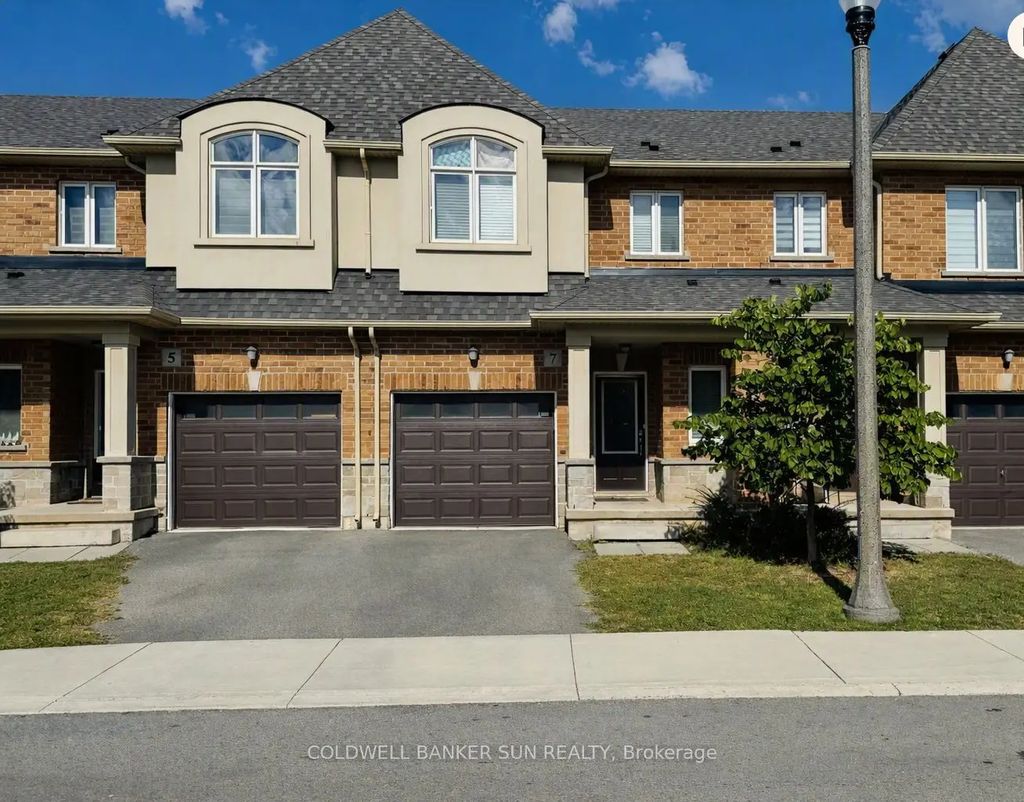 7 Arietta Lane 15, Hamilton