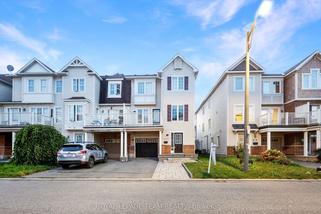 2619 Baynes Sound Way, Barrhaven
