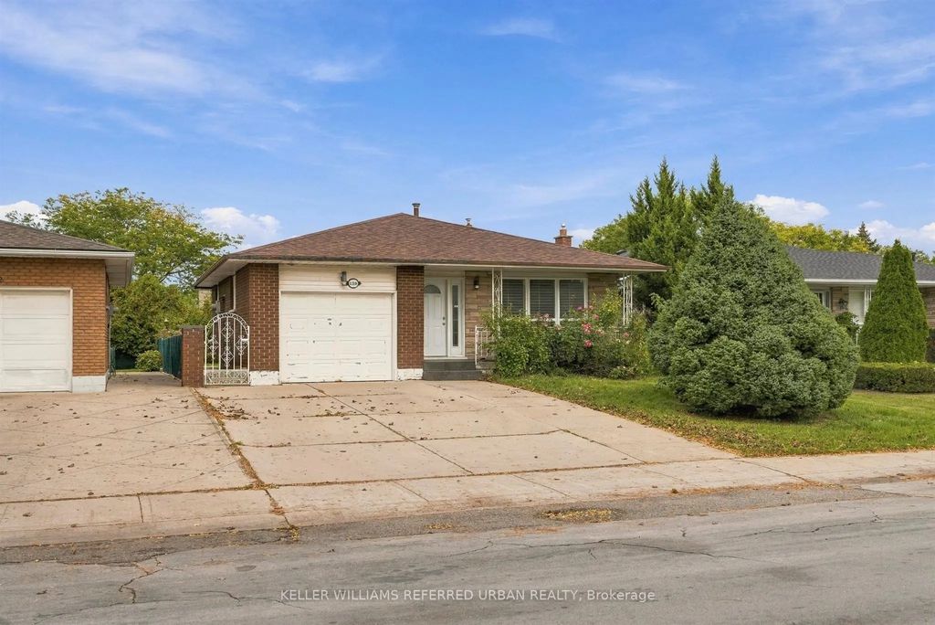 128 Hadeland Avenue, Hamilton