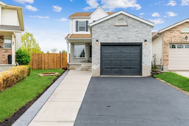 48 White Sands Court Upper, Kitchener