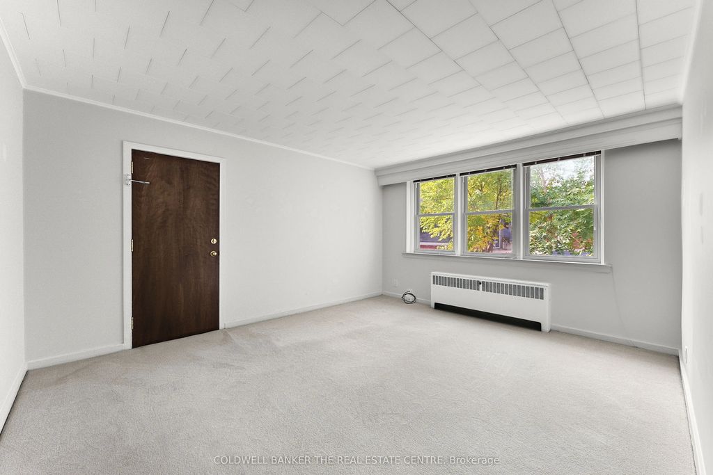 4 Robinson Street 9, Hamilton
