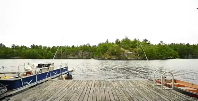 1 Island Island, Gravenhurst