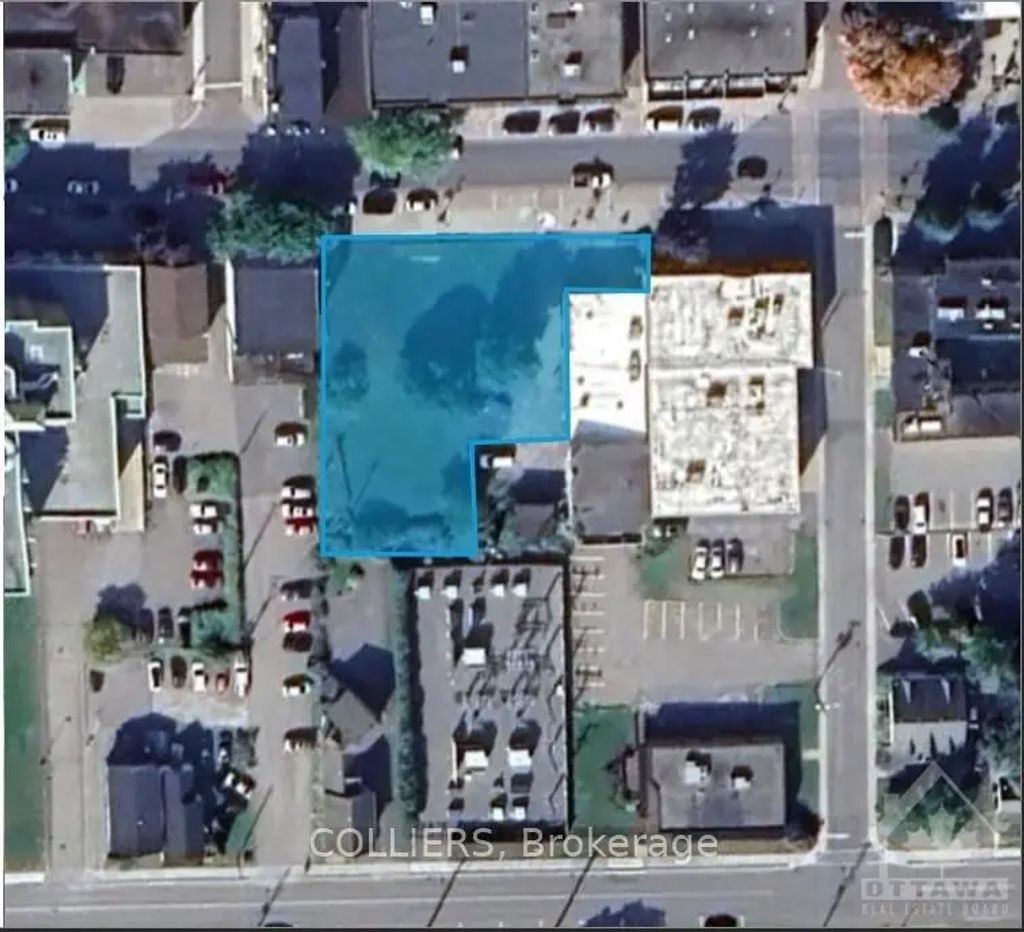 33 King Street E, Brockville
