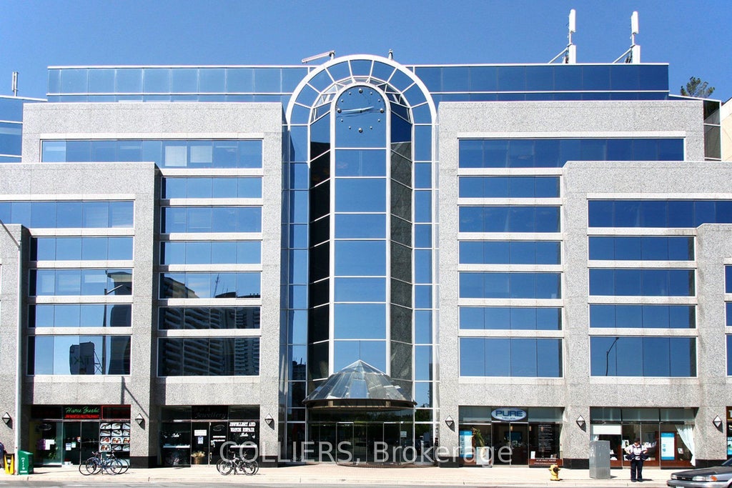 1920 Yonge Street 101, Toronto C03