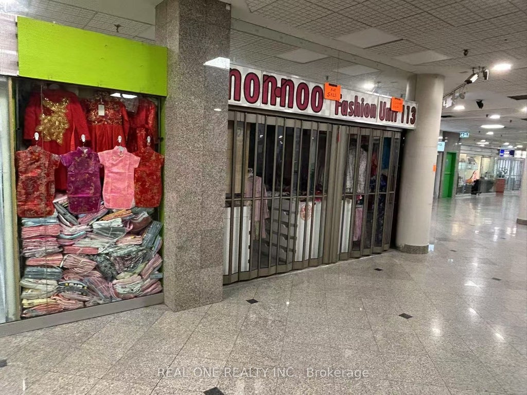 222 Spadina Avenue 113, Toronto C01