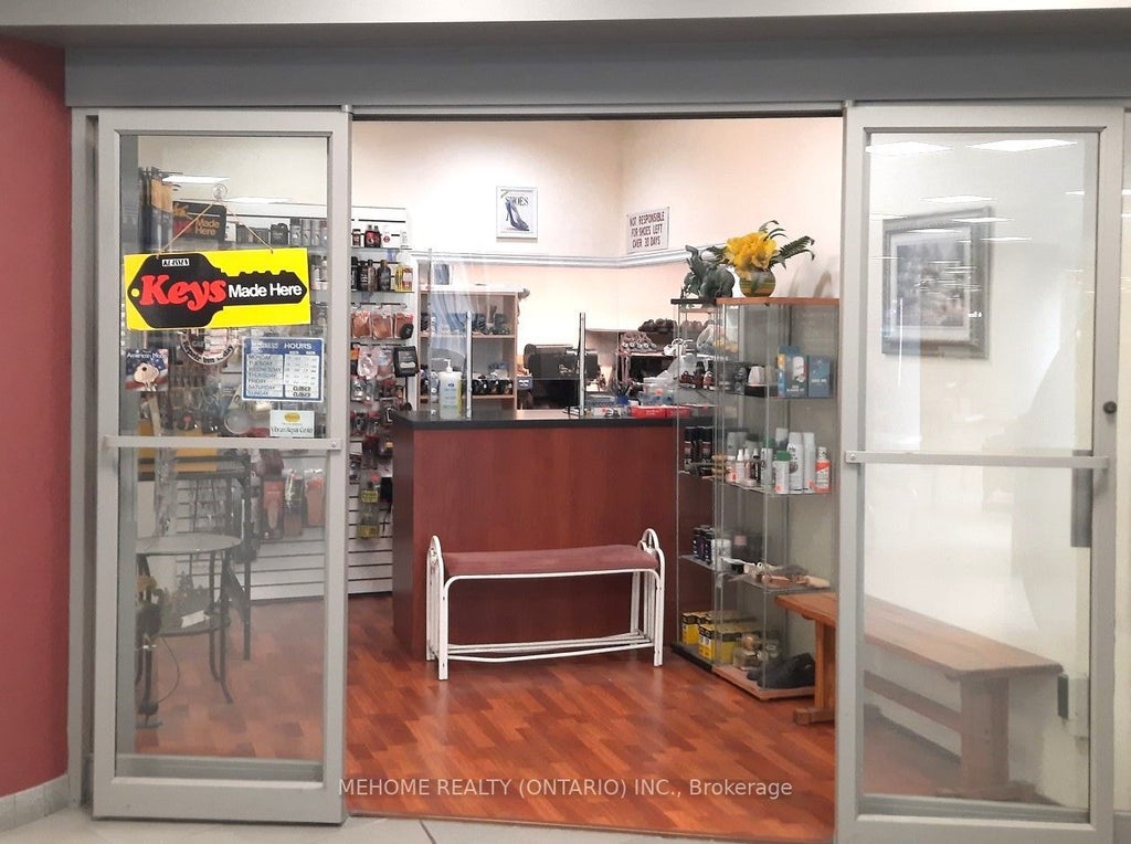 700 University Avenue Unit # Hsc 107, Toronto C01