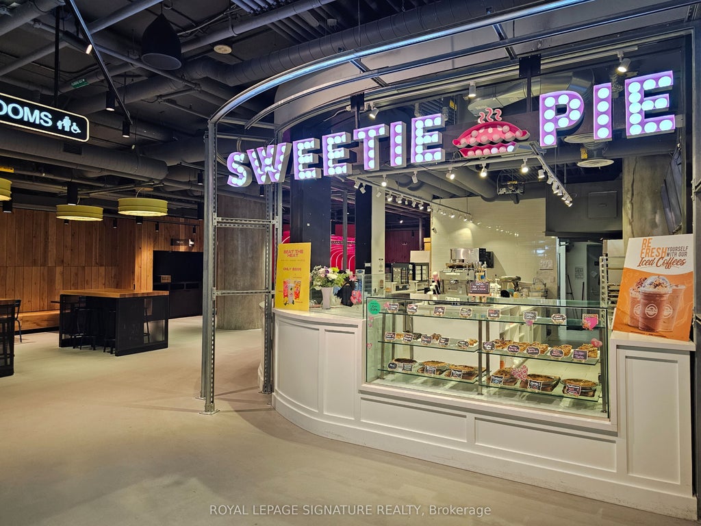 486 Front Street W, Toronto C01