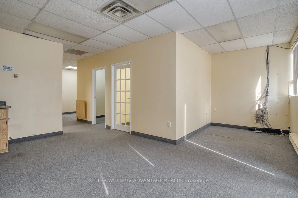 302 Spadina Avenue 205+206, Toronto C01