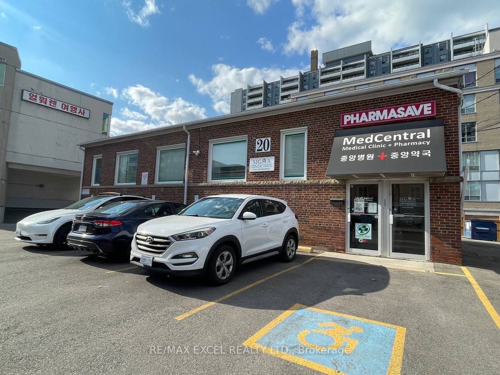 20 Drewry Avenue, Toronto C07