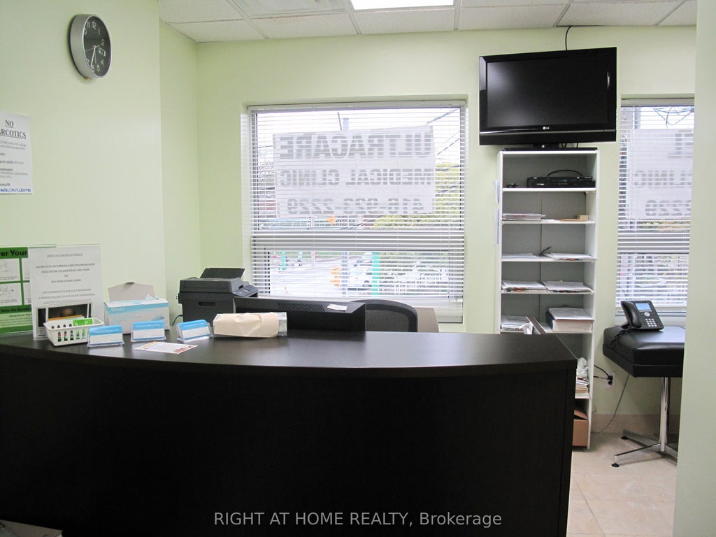 403 Parliament Street 2, Toronto C08