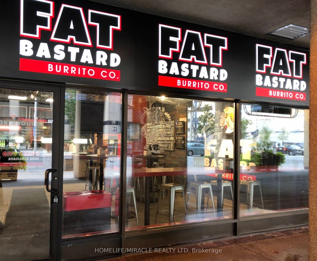 366 Bloor Street E, Toronto C08