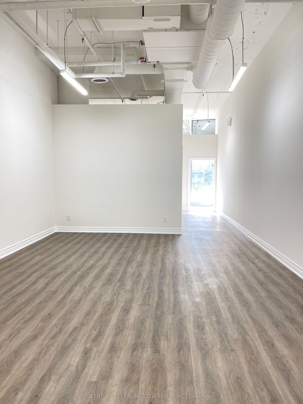 15 Wellesley Street W 223, Toronto C01