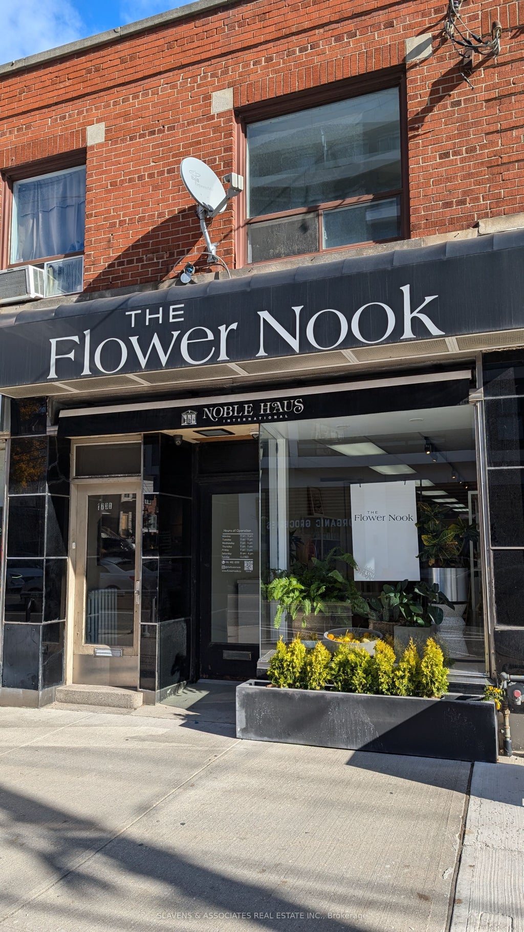 1729 Bayview Avenue, Toronto C11