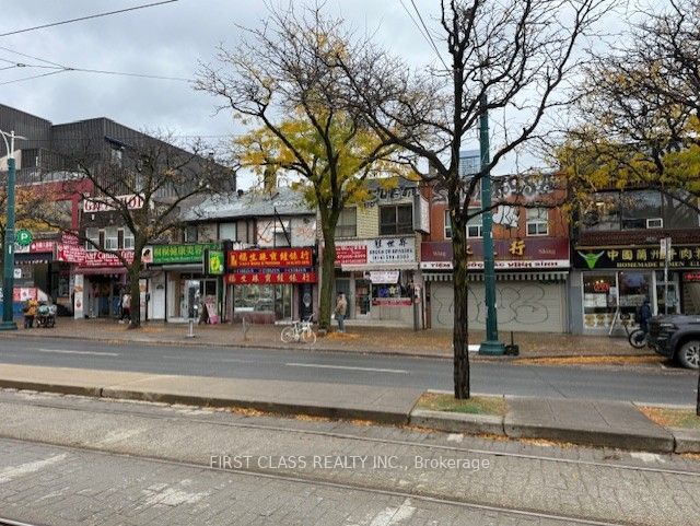 267 Spadina Avenue, Toronto C01