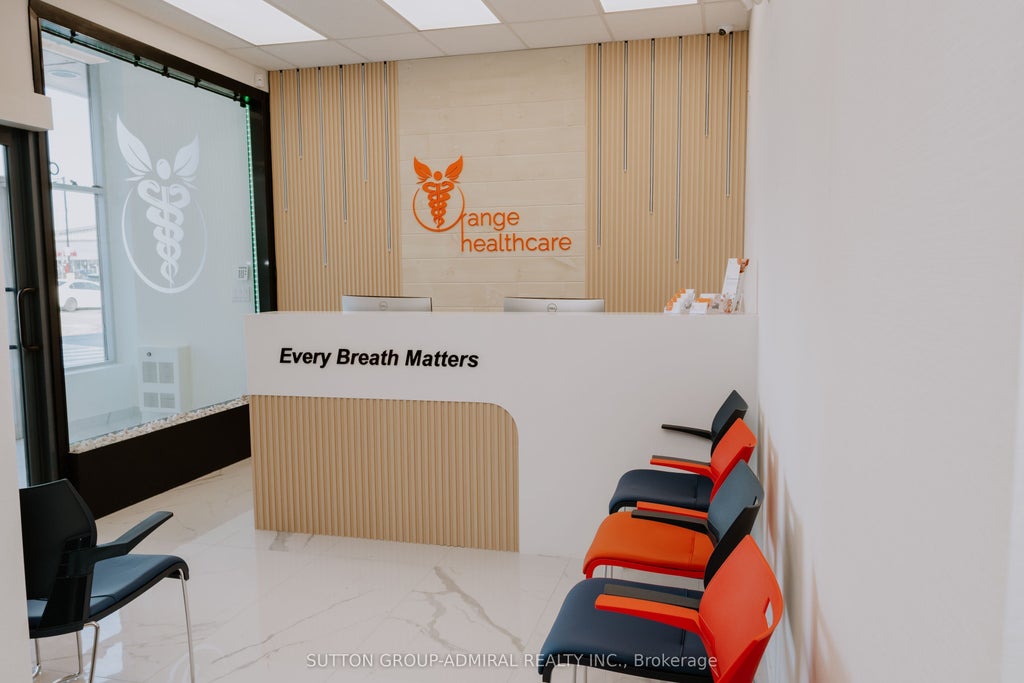 617 Victoria Street W 108, Whitby