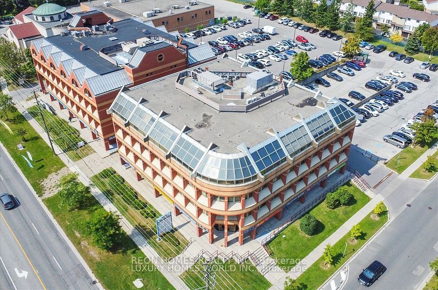 3852 Finch Avenue E 301, Toronto E05